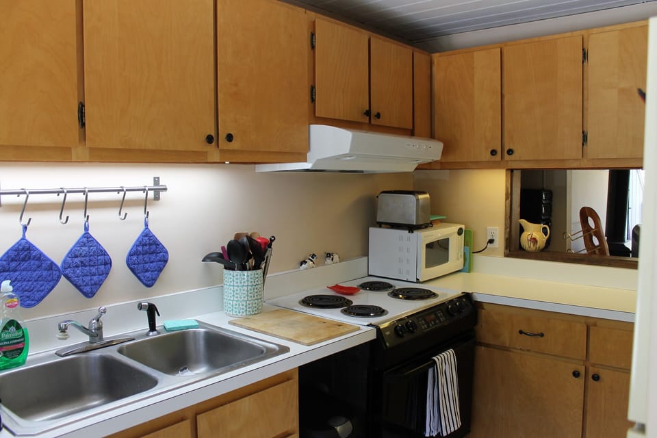 Fully equipped kitchen for cooking a hearty mountain meal.