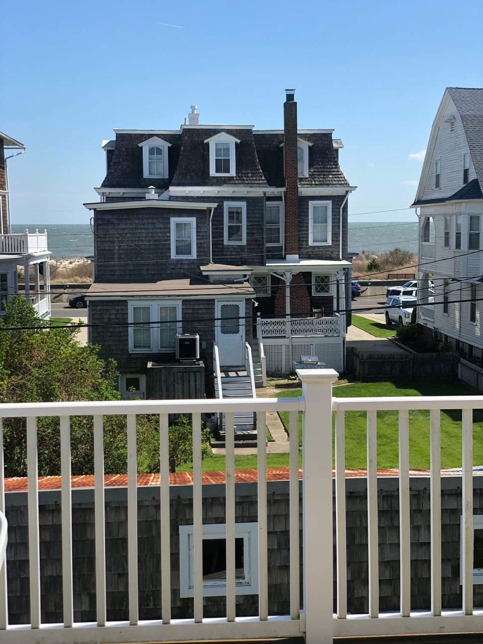 Ocean view from living room & kitchen