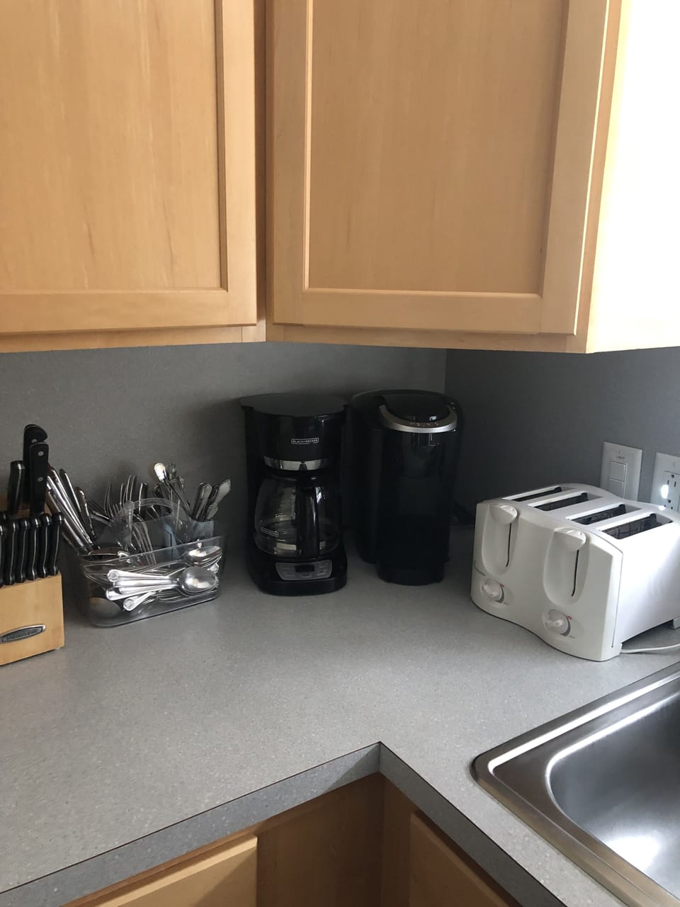 10 cup coffee maker & Keurig coffee maker