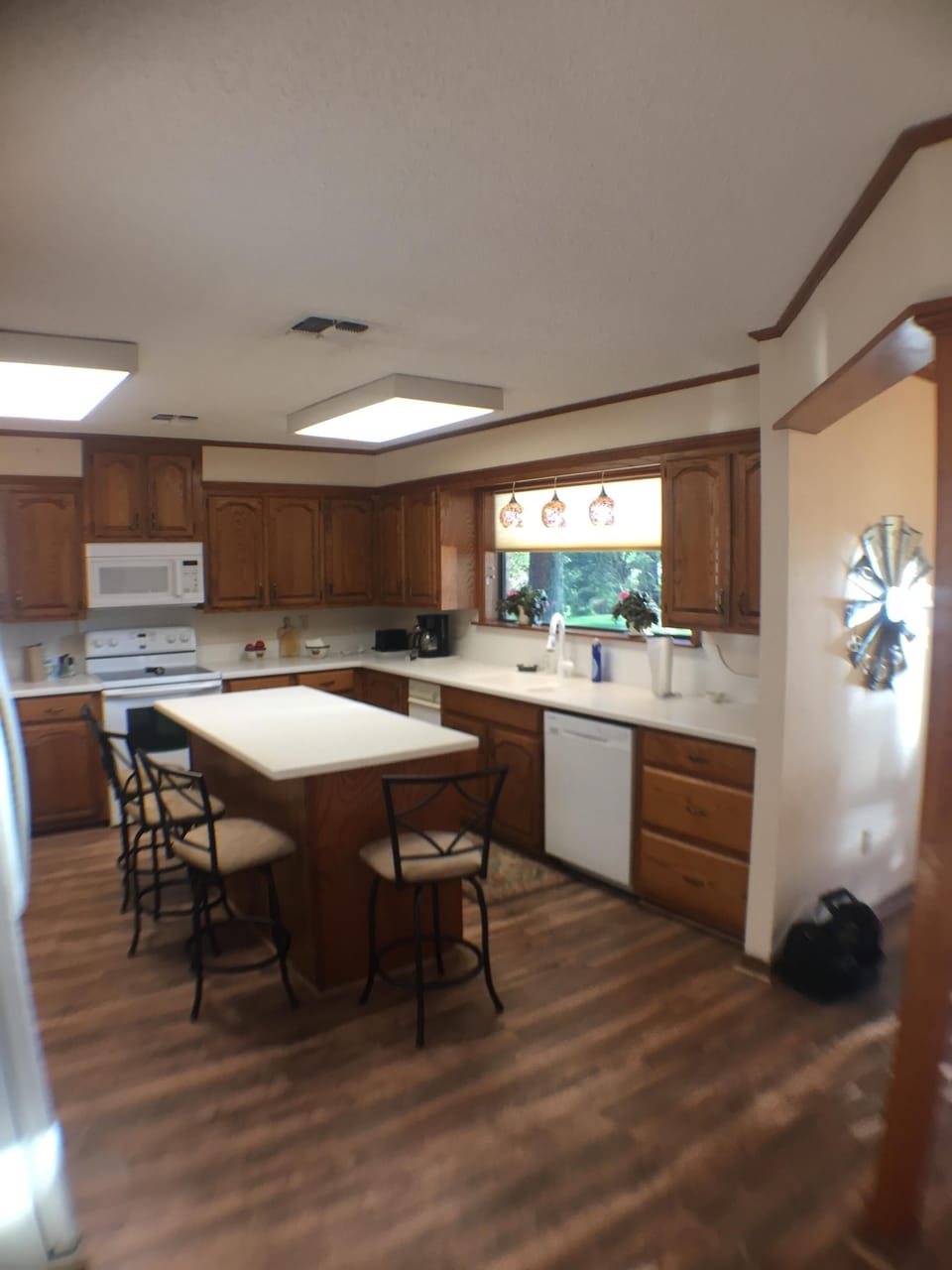 Open Kitchen with loads of workspace
