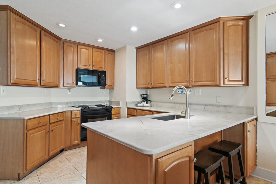 Kitchen and Bar Area
