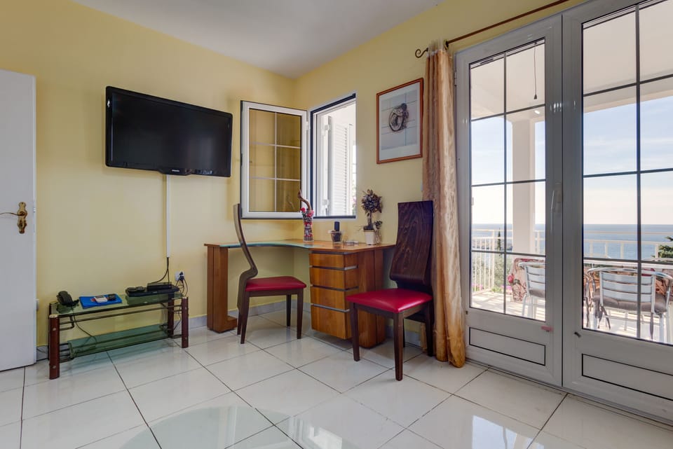 Small Dining Room and Seating Area.