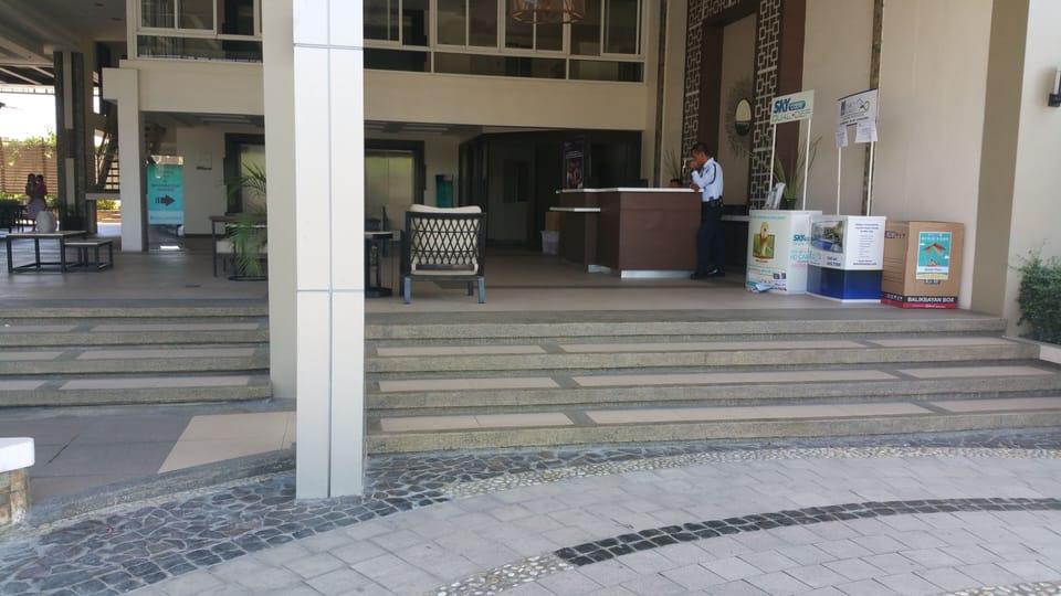 Roomy 2-Bedroom QC Condo Unit for Rent!