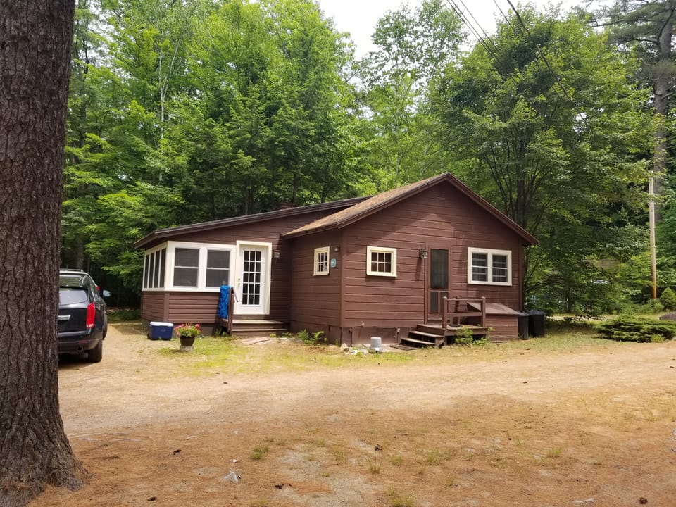 Cottage 1 with enclosed porch