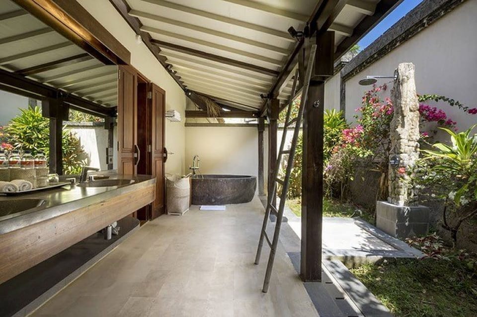 Kayu Merah 3 Bedroom Villa in Uluwatu;