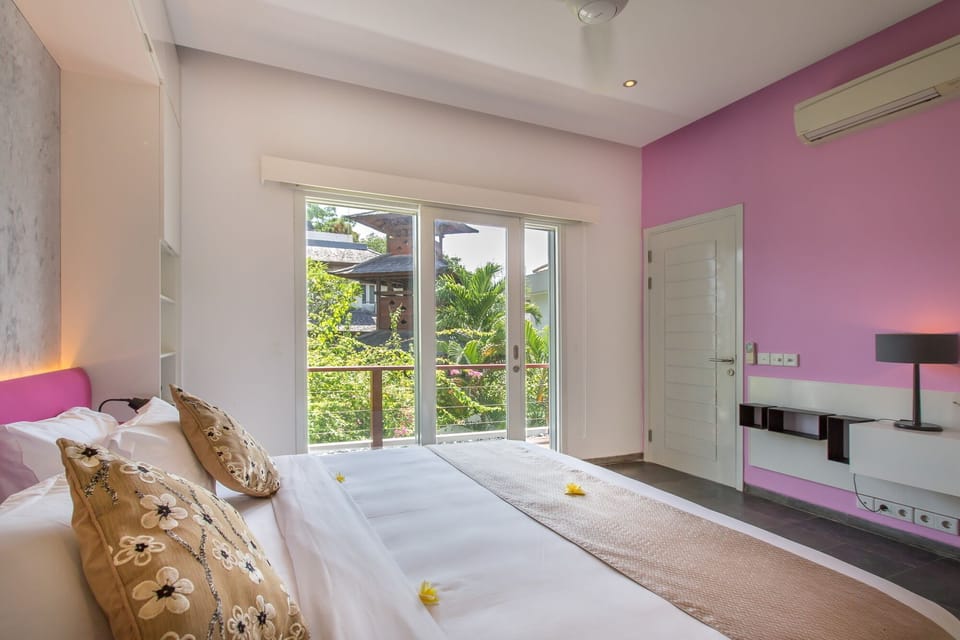 3Bed Villa 100meter from Seminyak Beach;