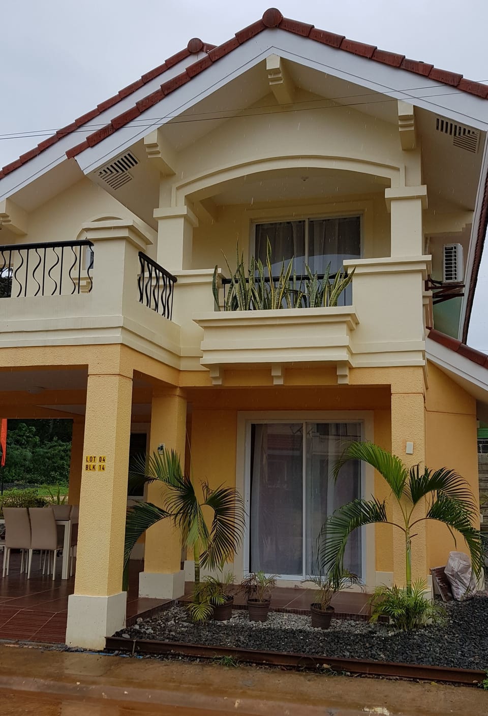 Family or Group Holiday House in Palawan