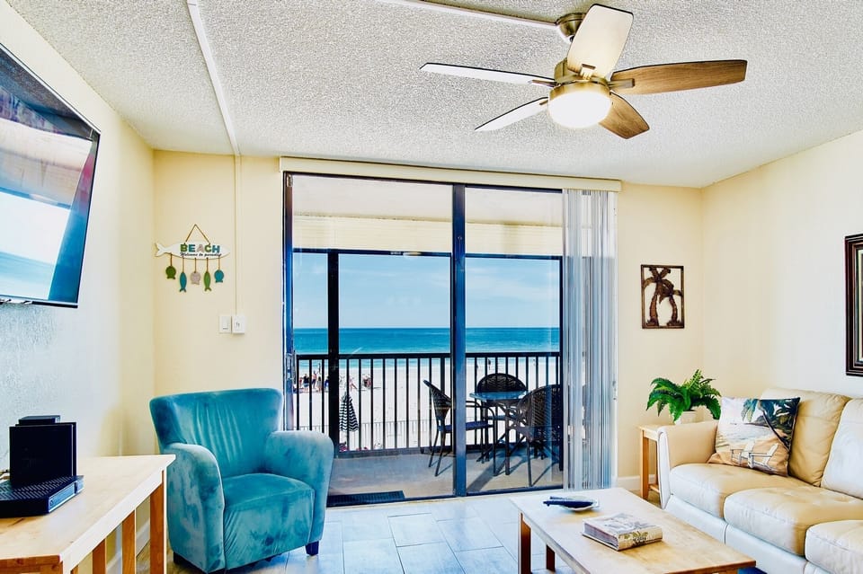 Any questions regarding Condominium or Minivan send me a message to Vrbo