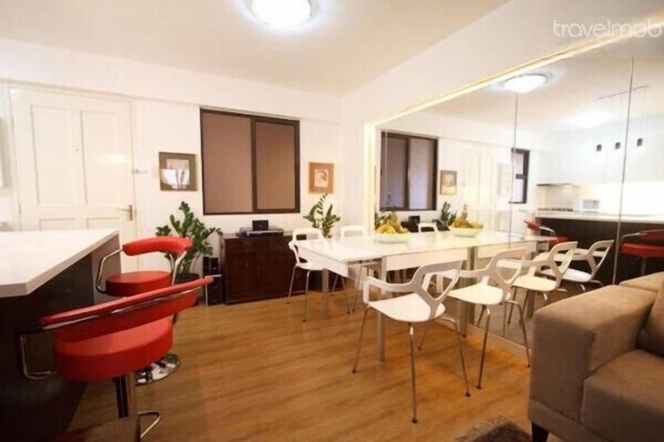 Artsy RESORT+FREEAirpTra - ALABANG!