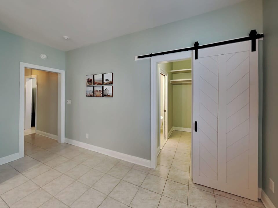 Primary Bedroom - Private Ensuite Full Bathroom - First Floor