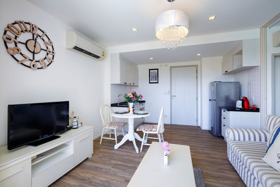 Summer HuaHin_1BR Apt. w PoolView-D0B