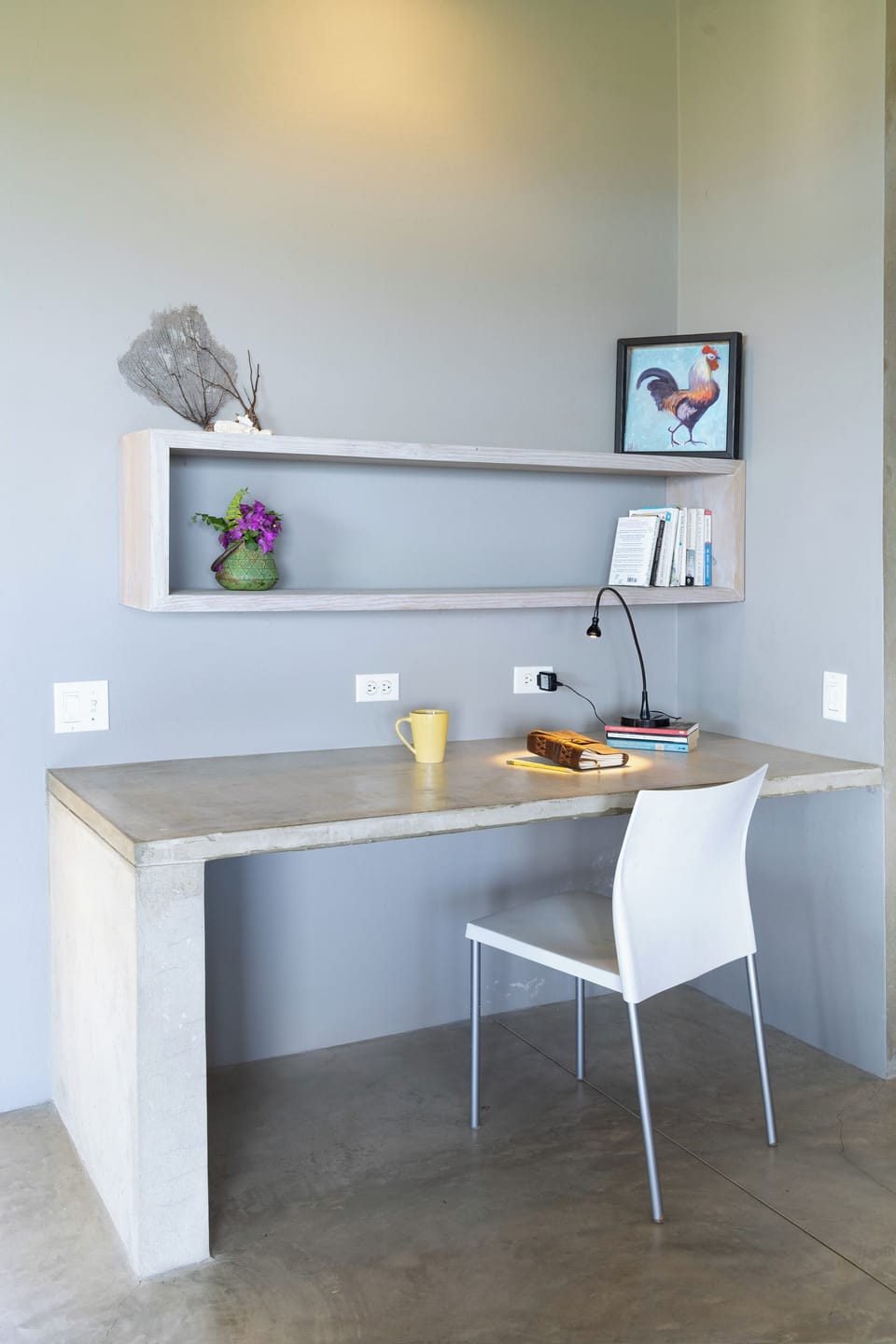 Work area, lower casita