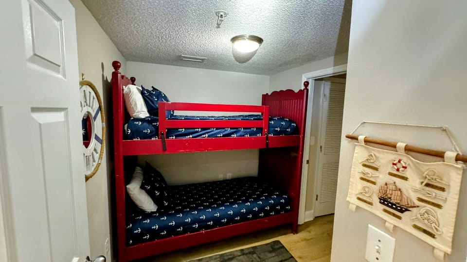4 th bedroom