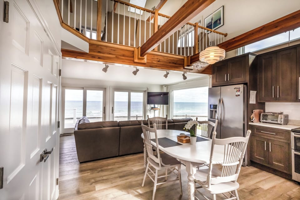 Open kitchen/dining and living area