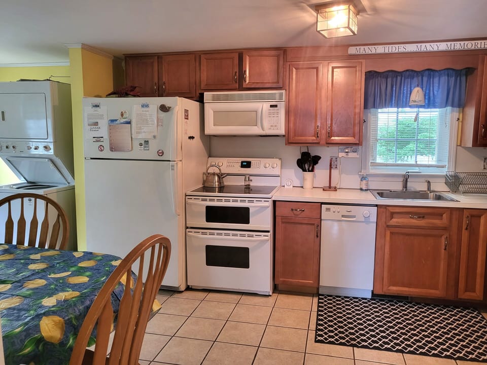 double oven, microwave