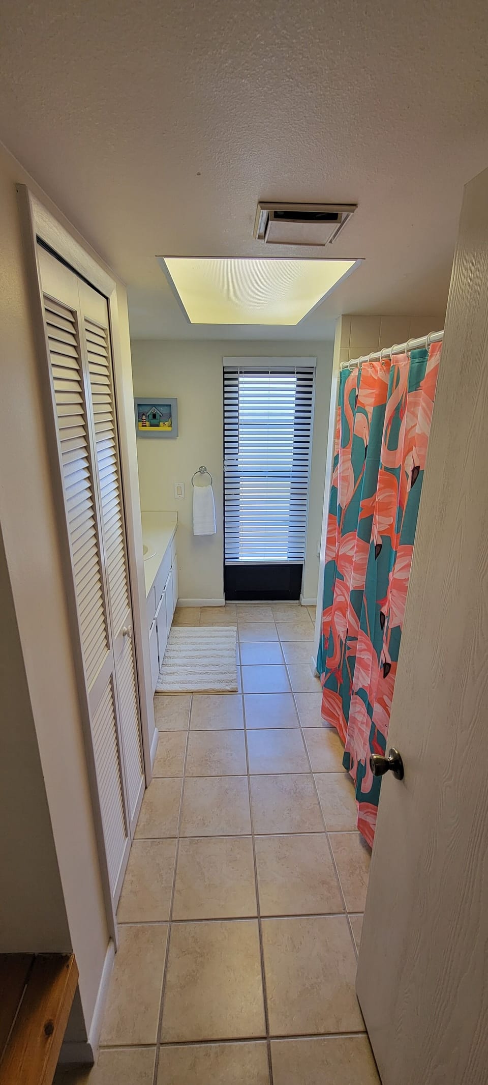 2nd bathroom.