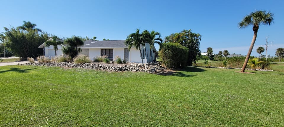 Road side, looking at the house.
