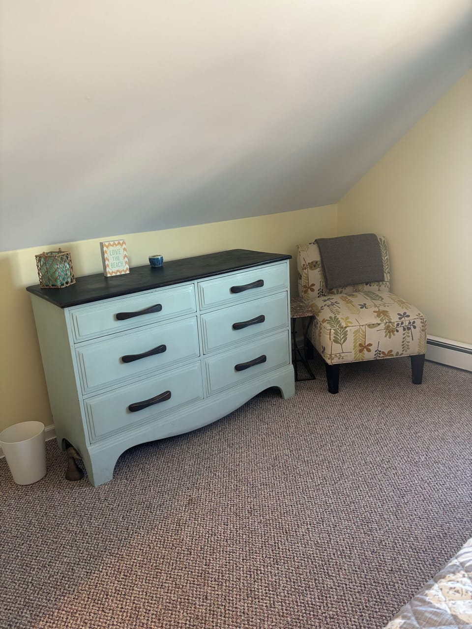Third floor right - king bed