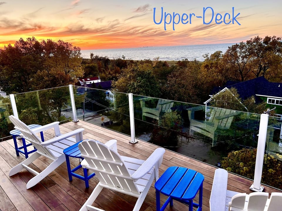 Upper-Level large walkout balcony overlooking the lake