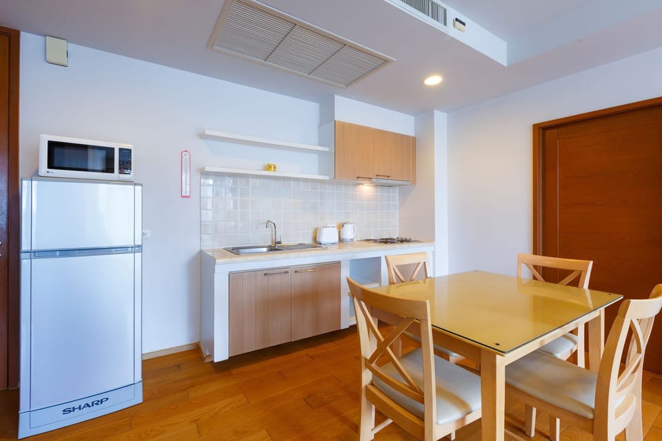 Baan SanSuk HH_2Bedroom Apt PoolView:CDC
