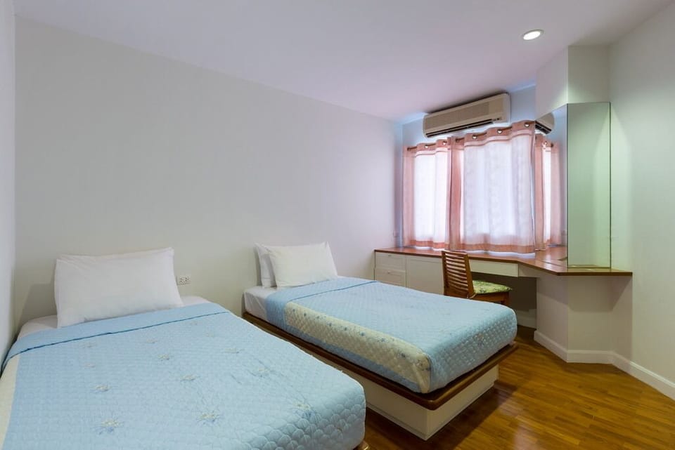 Baan PooLom HH_2Bedroom Apt SeaView:CDC