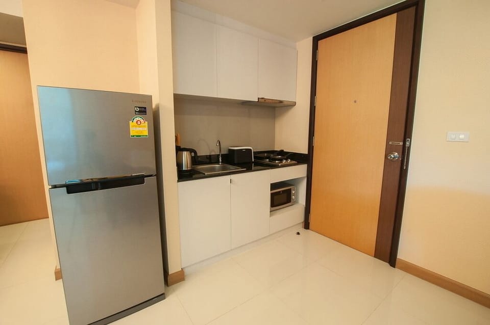 2-BR Apartment w PoolView@RoccoHuaHin_3I