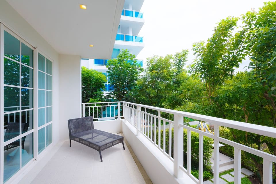 Summer HuaHin_1BR Apt. w GardenView-BAC