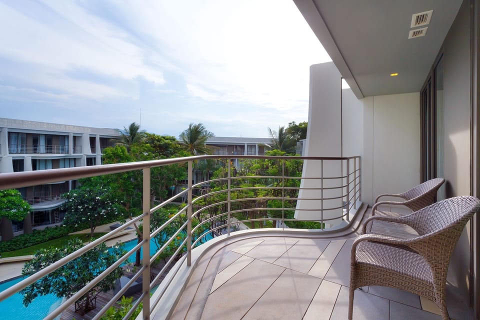 Baan SanKraam_1BR Apt, CDA-PoolView