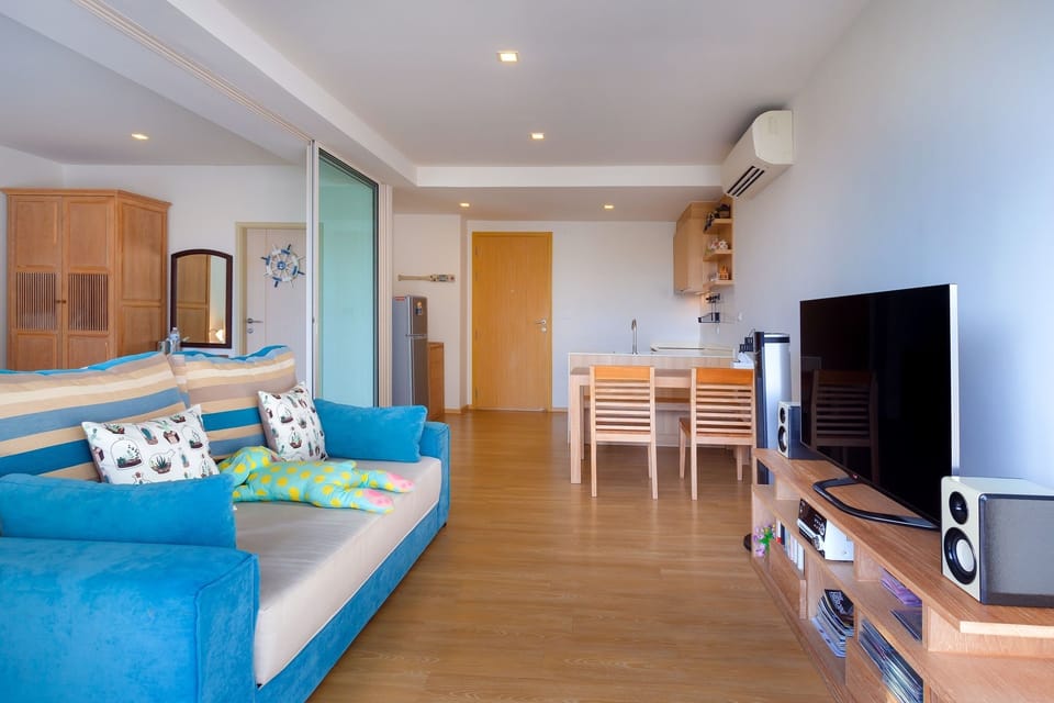 Baan SanKraam_1BR Apt, CDA-PoolView