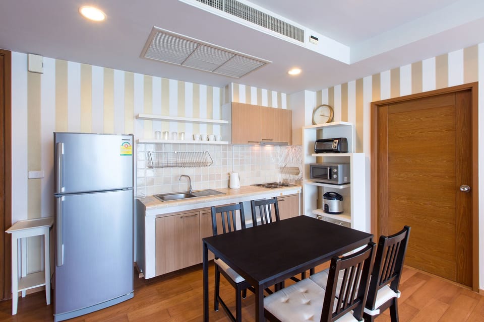 Baan SanSuk HH_2Bedroom Apt PoolView:EDC