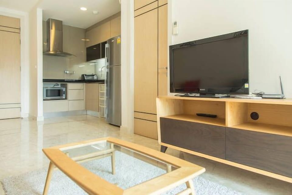 Chic&Cozy,BTS Pleonchit,Free Pocket WIFI