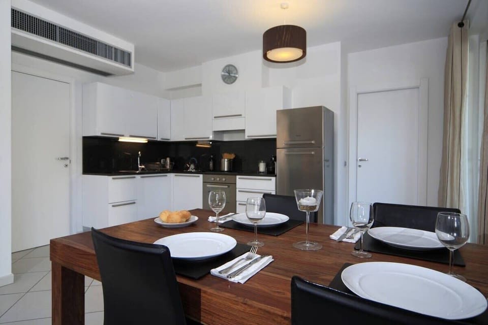 Open plan living and dining area