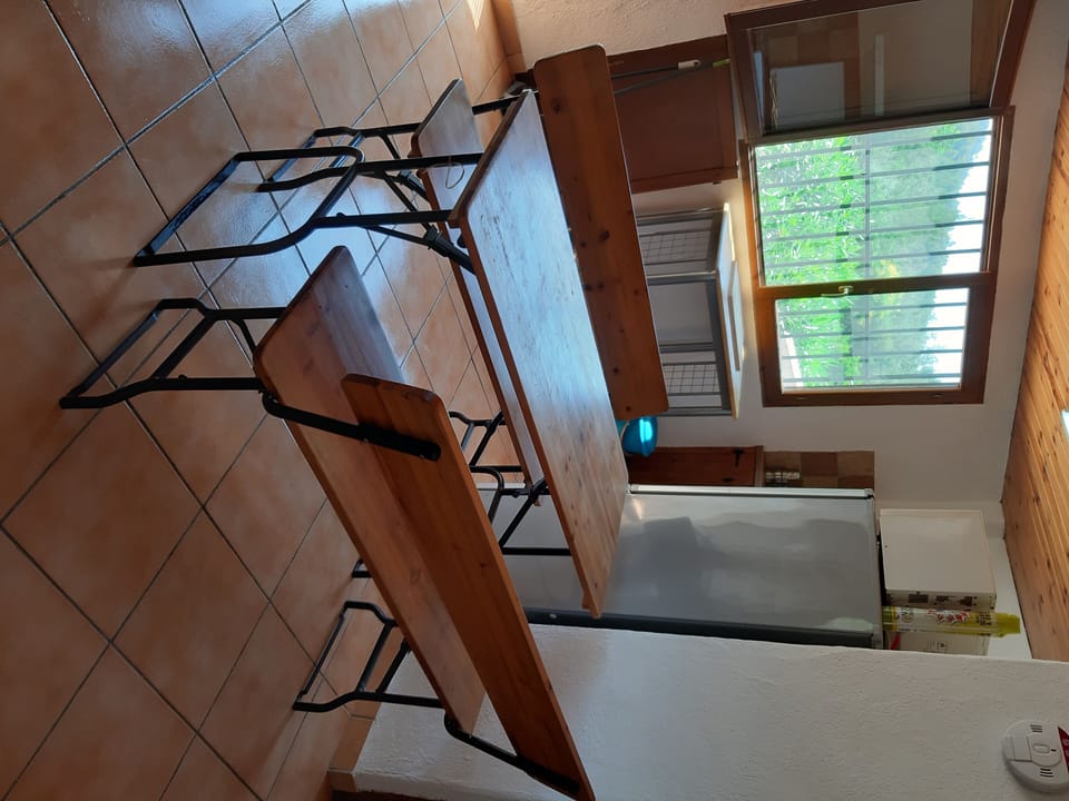 Bright dinning area
