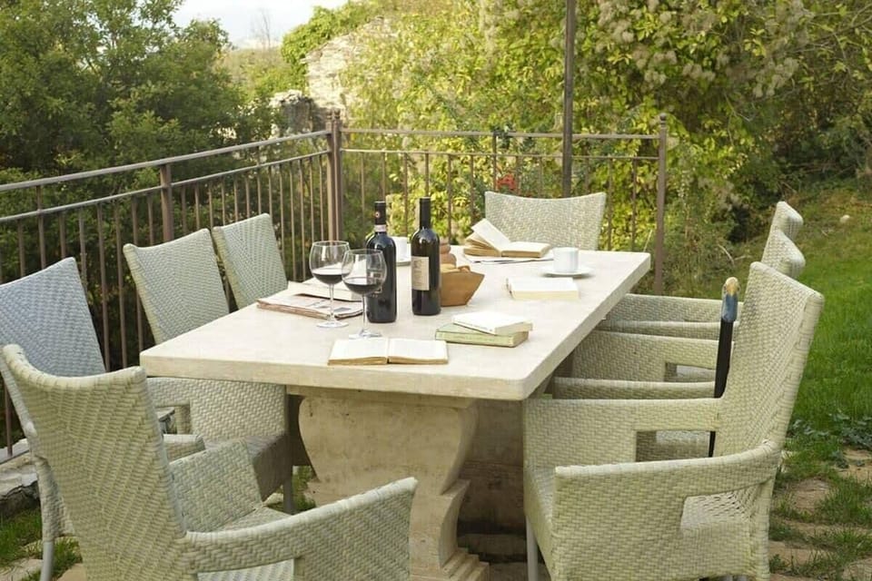 Lovely outdoor eating area