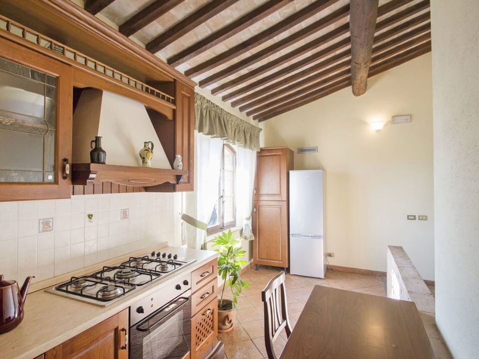 Property, Room, Ceiling, Building, Interior Design, Countertop, Furniture, Kitchen, House, Real Estate