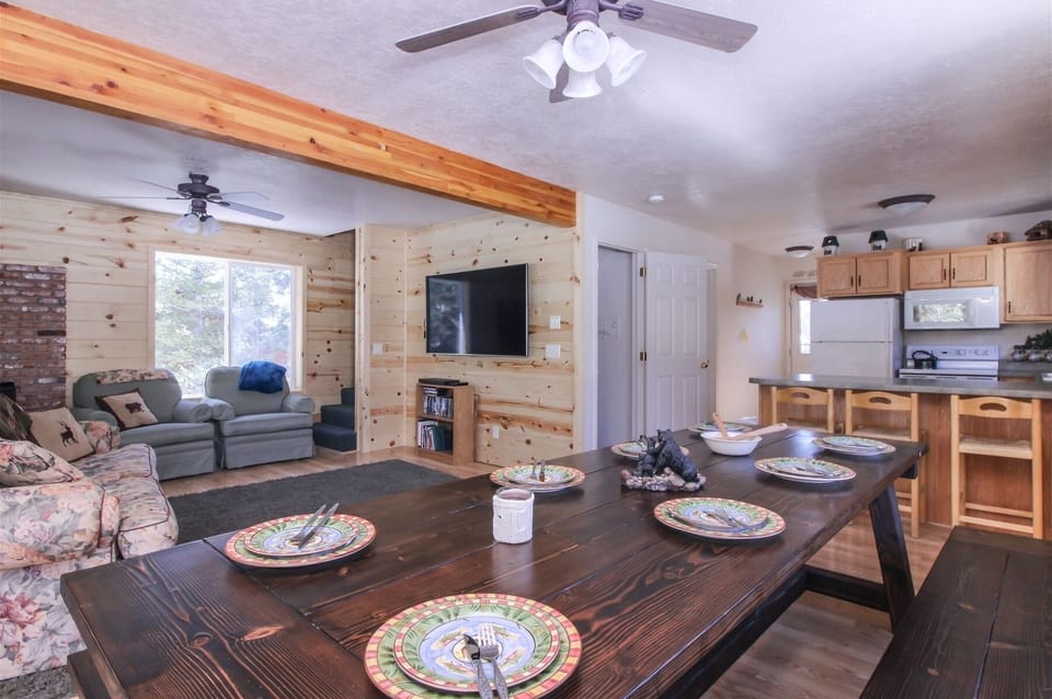 Main-Level-Dining-Room
