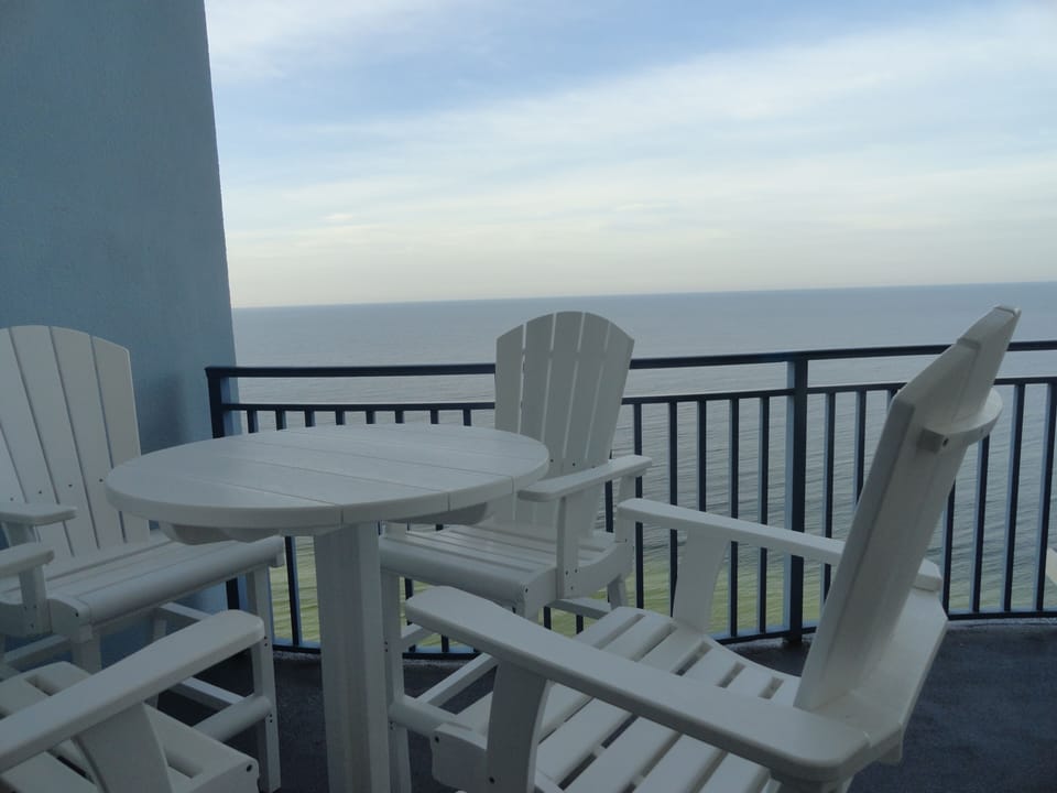 Pub Height Chairs Permit Un-obstructed Panoramic Views