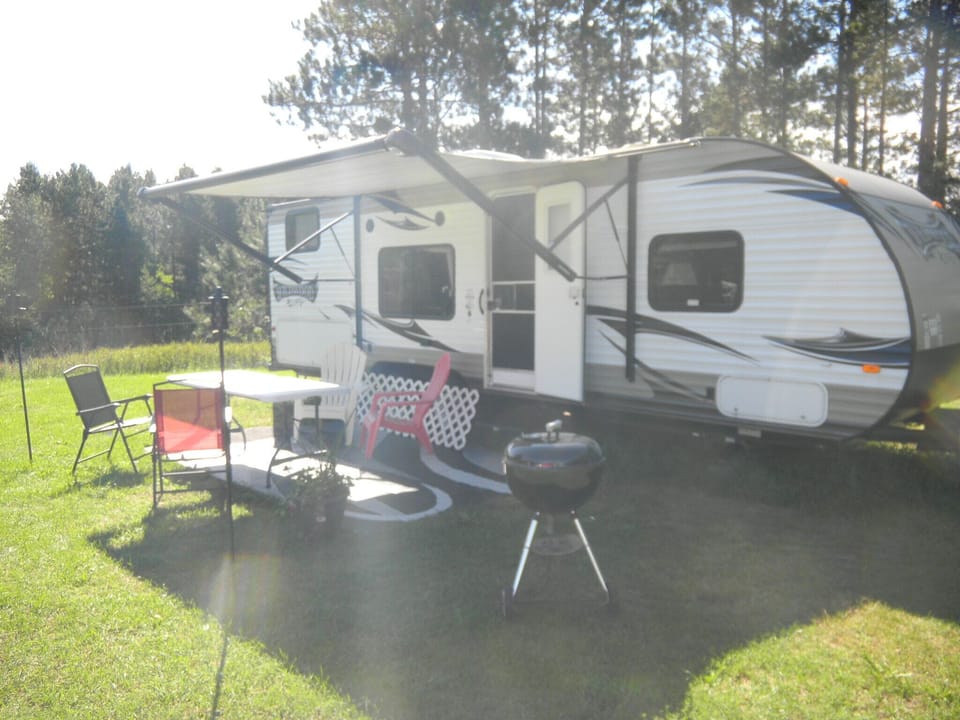 you do not look at the back of another camper