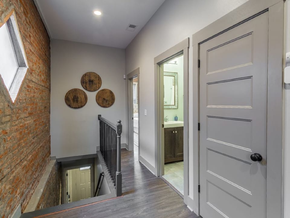 2nd Floor Hallway