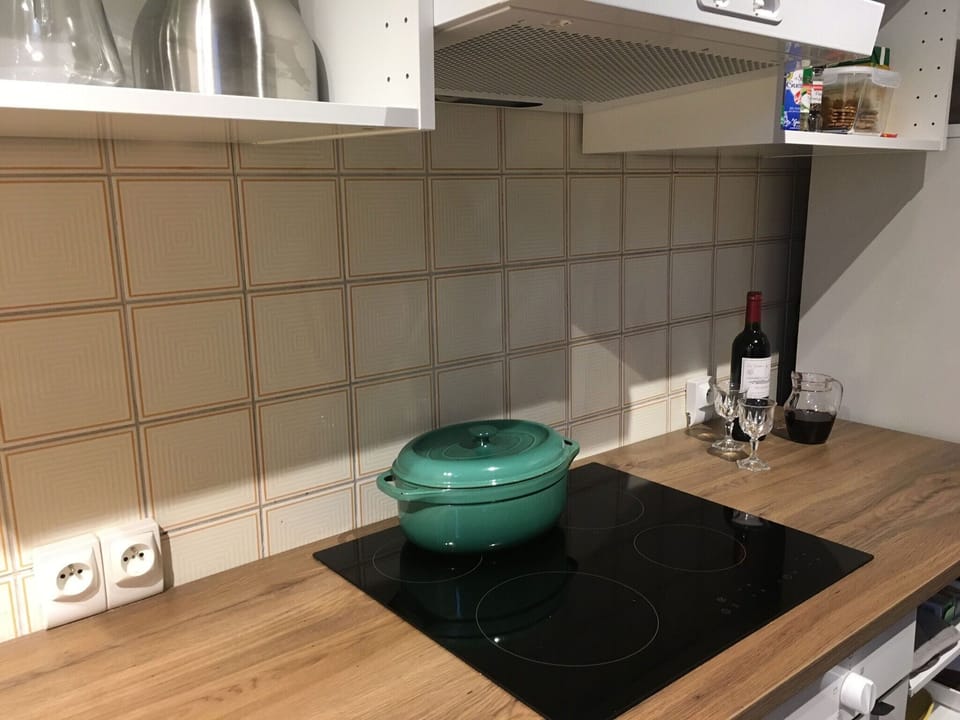New electric stove and oven