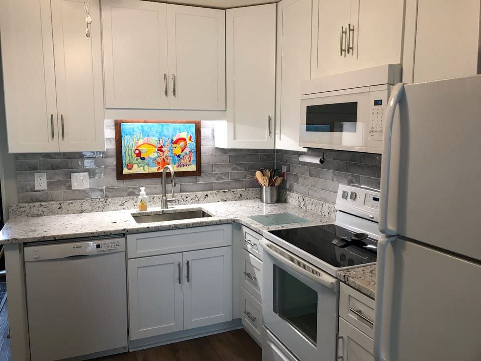 Newly Remodeled Kitchen
