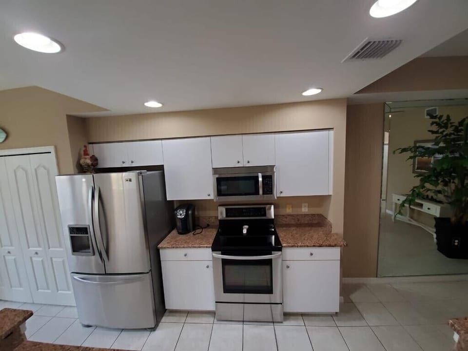 Kitchen equipped with all stainless steel appliances