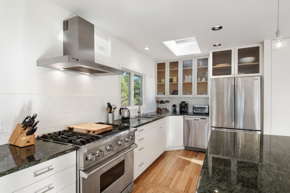 Kitchen with Viking Stove