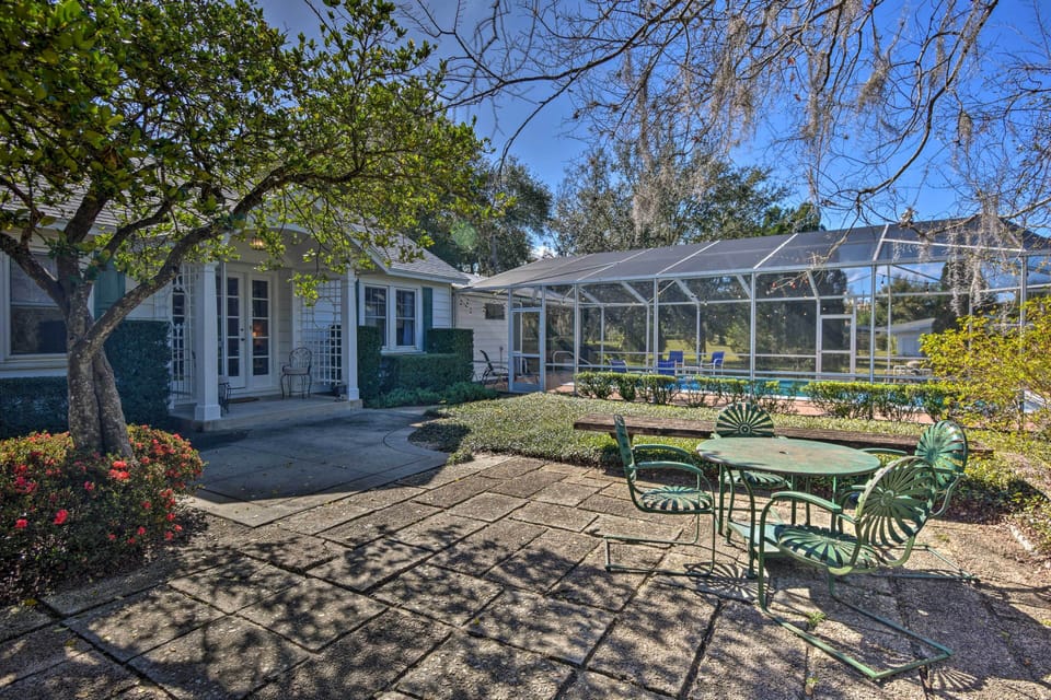 Lake Wales Vacation Rental | 2BR | 2BA | 1,000 Sq Ft | Steps Required