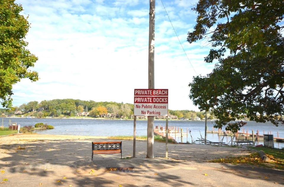 Easy flat walk to the beach area