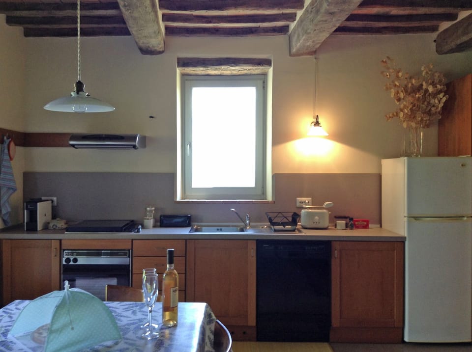 Kitchen area