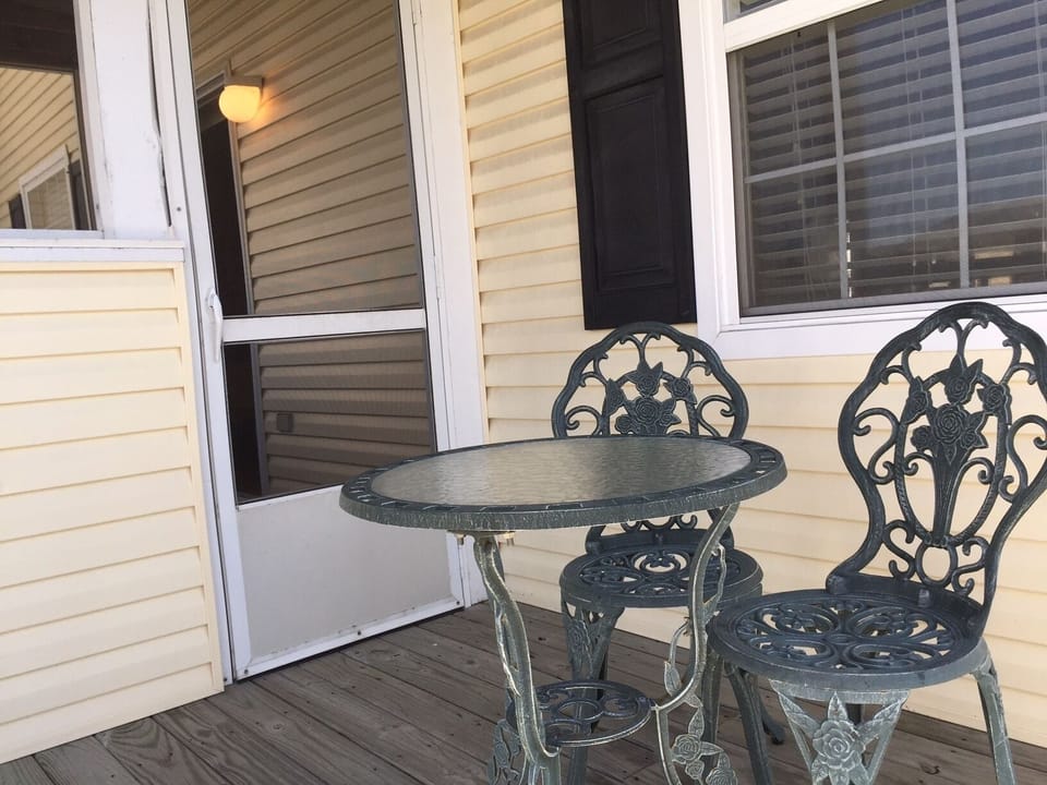 Private patio has views of the fountain - a 
 perfect spot for morning coffee!