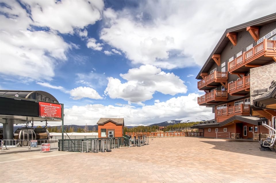 Perfect slopeside location - next to Breck Connect Gondola