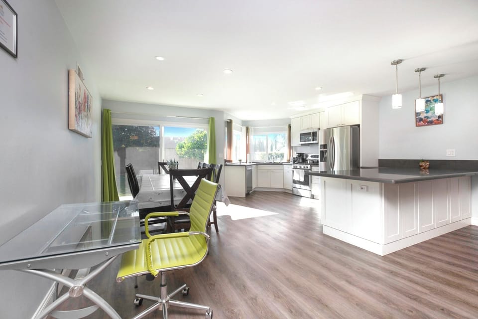 Dedicated work desk & laptop space in the living area