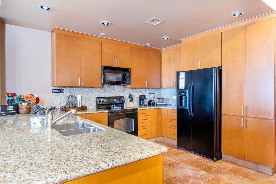 Kitchen (2)